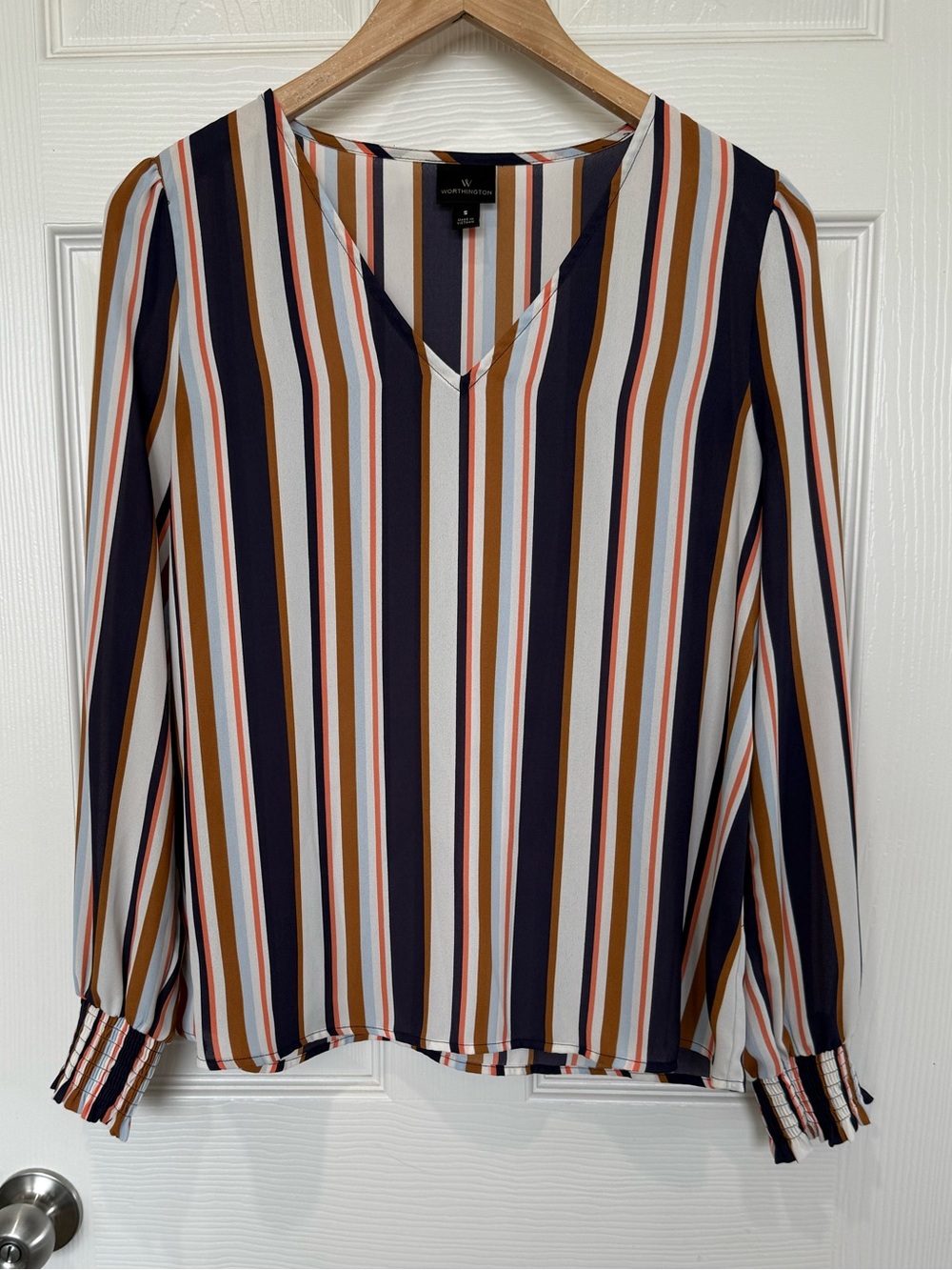 Striped Long Sleeve Lightweight V-Neck Blouse